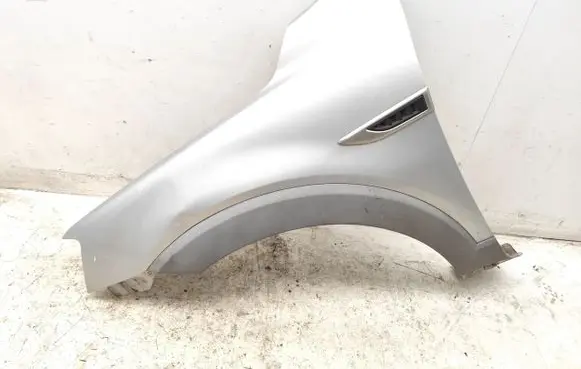Chevrolet Captiva Fender