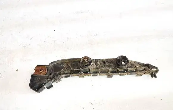 Honda Civic Front bumper mounting bracket