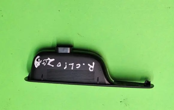 Renault Clio IV Other rear door trim element 809505744R