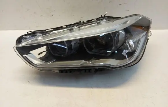 BMW X1 F48 F49 Headlight/headlamp 7472221