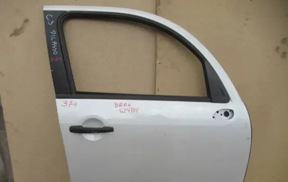 Citroen C3 Picasso Front door