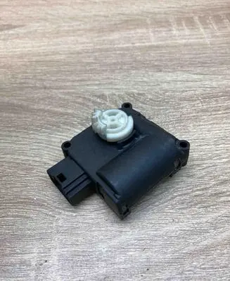 Audi A6 S6 C6 4F Air flap motor/actuator 4F0820511A 0132801359