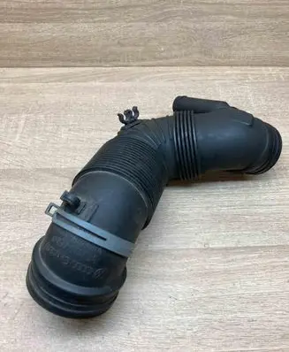 Volkswagen Golf V Air intake hose/pipe 3C0129654P