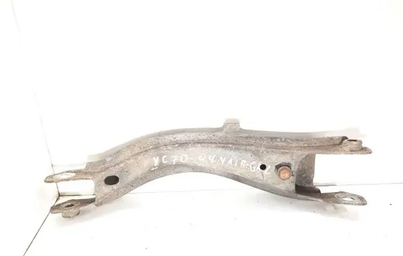 Volvo XC70 Rear control arm