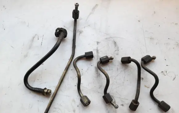 KIA Carens I Fuel line pipe 3147127400