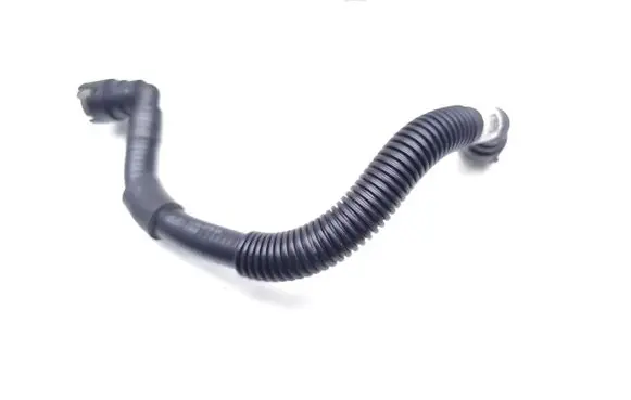 Ford Focus Breather/breather pipe/hose H6BG6758CA