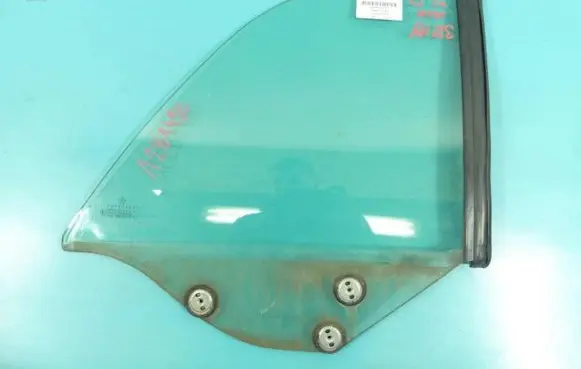 Chrysler PT Cruiser Rear side window IMPRK1281490