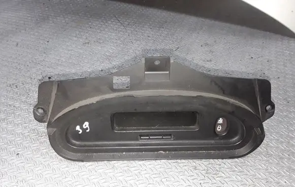 Renault Scenic I Screen/display/small screen P8200028364A