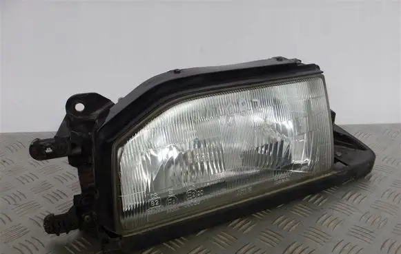 Mazda 323 Headlight/headlamp 