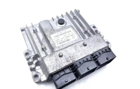 Ford S-MAX Engine control unit/module BG9112A650NF 28306971 E1197RI010012