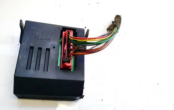 Renault Scenic I Other control units/modules p8200143839 21667199-3c