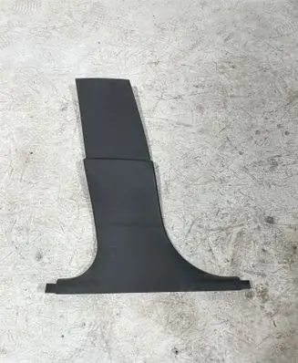 BMW 5 E60 E61 (B) pillar trim (bottom) 7027089 850610