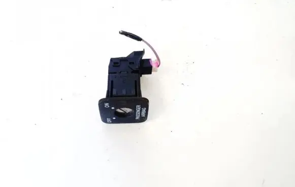 Toyota Yaris Passenger airbag on/off switch 1593l66 159-3l66