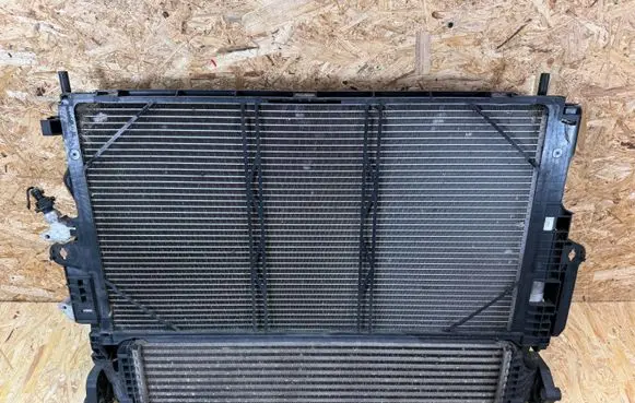 Volvo XC90 Radiator set 31338306 32224825 32224828
