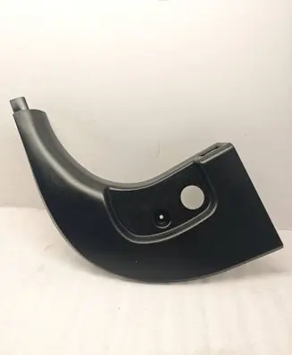 Foot area side trim