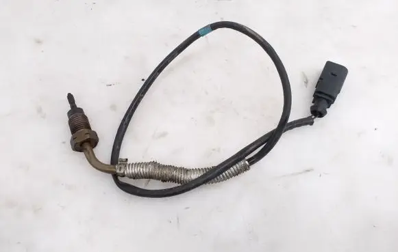 Seat Leon (5F) Exhaust gas temperature sensor 04L906088JC