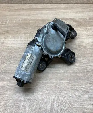 Audi A3 S3 8L Rear window wiper motor 8L0955711