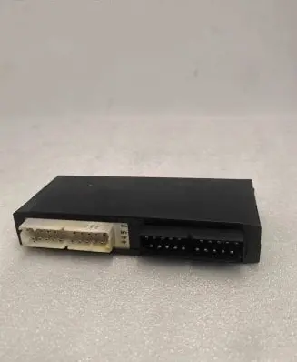 BMW 5 E39 Comfort/convenience module 61351379741 606140X01E