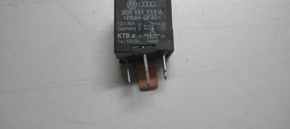 Audi A3 S3 8V Other relay 3D0951253A