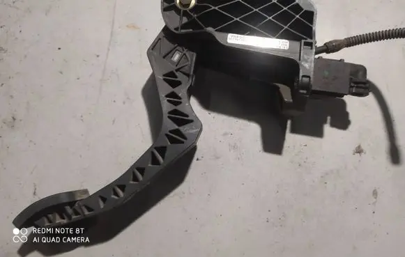 Clutch pedal