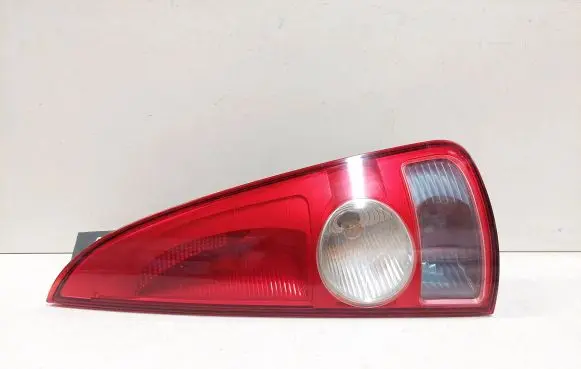 Rear/tail lights