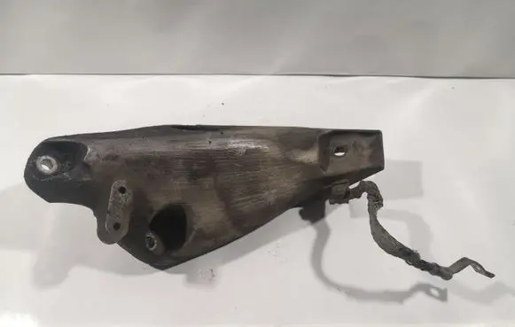 BMW X5 E70 Engine mounting bracket 2211677267902