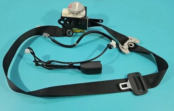 Toyota Verso Front seatbelt 732200F052 IMPRK1583861