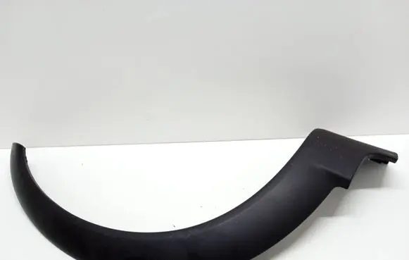 Volvo XC70 Front arch trim 091908078 8620130
