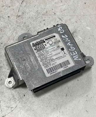 Renault Megane II Airbag control unit/module 603383300 8200307800 D057MA40771