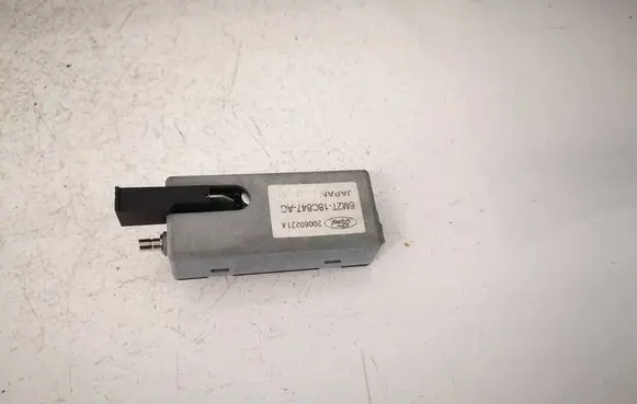 Ford S-MAX Antenna control unit 6M2T18C847AC