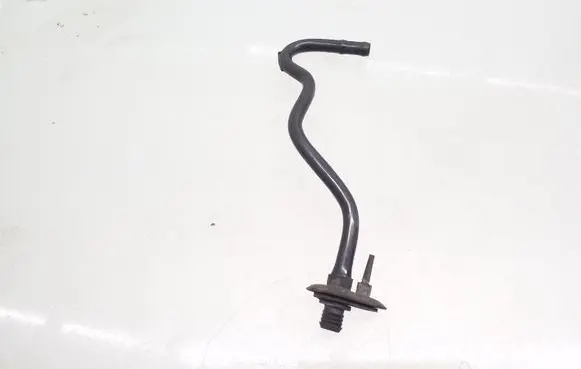 Volkswagen PASSAT B5 Vacuum line/pipe/hose 8D0611743