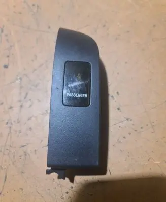 Hyundai Sonata Passenger airbag on/off switch 959303K500 70123C