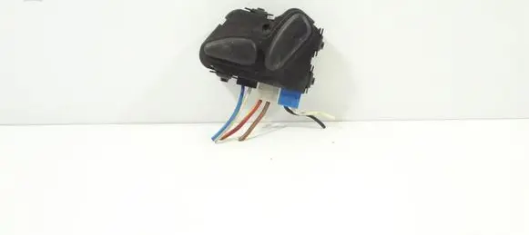 Mercedes-Benz E W210 Seat control switch 2108213851 A2108213851