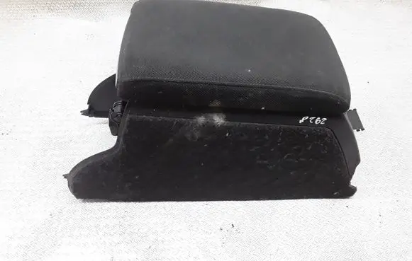 Skoda Superb B5 (3U) Armrest 3U0863319A