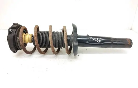Front shock absorber with coil spring