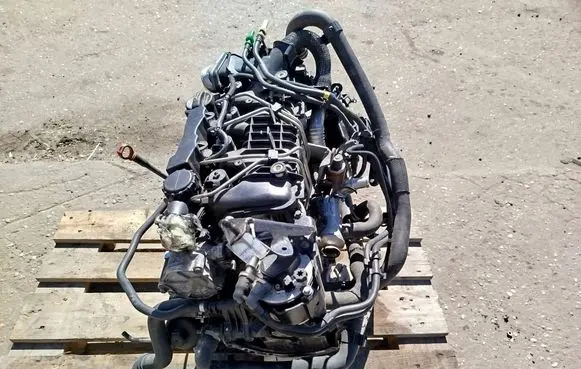 Volvo V50 Engine D4164T 8M5Q6007BA 1277681