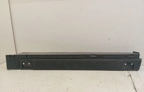 Porsche Macan (95B) Other trunk/boot trim element 8R0861827