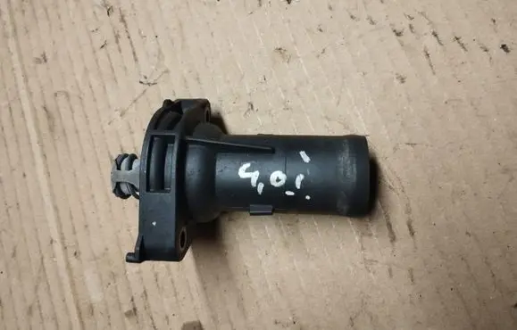 Chrysler Town u0026 Country V Thermostat housing 
