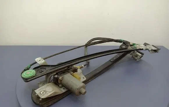 Chrysler Pacifica Front door window regulator with motor 04894271AA