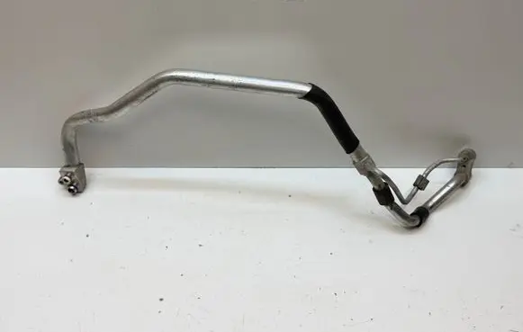 Porsche Cayenne (9Y0 9Y3) Air conditioning (A/C) pipe/hose 9Y0816738B