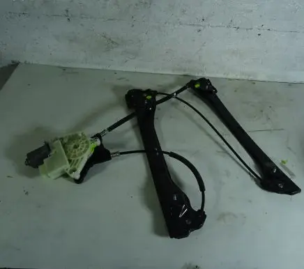 Seat Toledo I (1L) Front door window regulator with motor 5JA959812K
