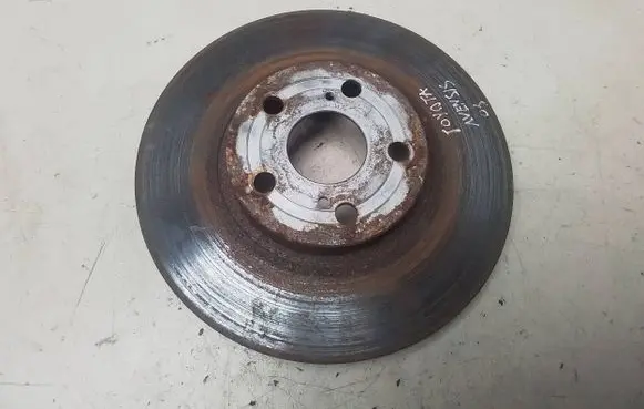 Toyota Avensis T250 Front brake disc