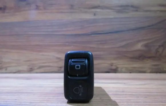 Mazda 626 Headlight level height control switch