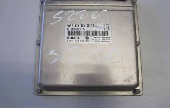 Mercedes-Benz S W220 Engine control unit/module ECU A6131530279