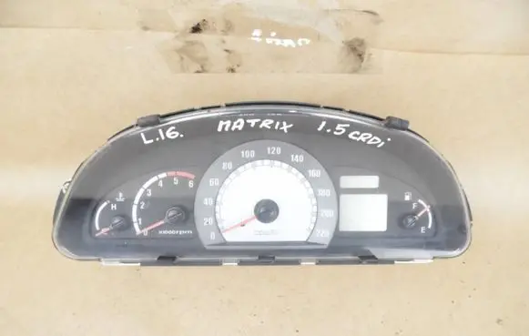 Hyundai Matrix Speedometer (instrument cluster) 9400617200 20011228 20032780