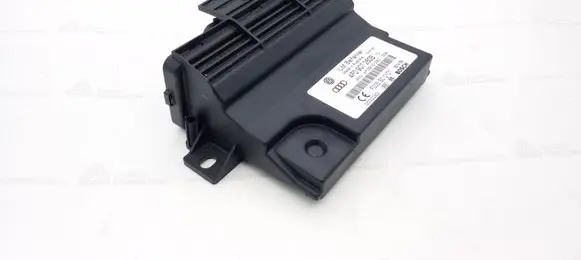 Audi Q7 4L Power management control unit 4F0907280B 4F0910280008 F005S00101