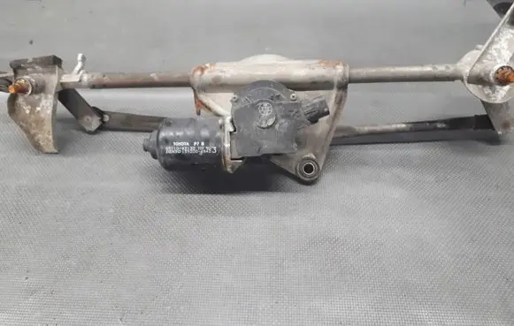 Toyota Avensis T250 Front wiper linkage 85110-42130