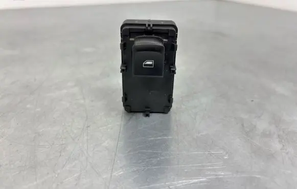 MG ZS Electric window control switch 10003589