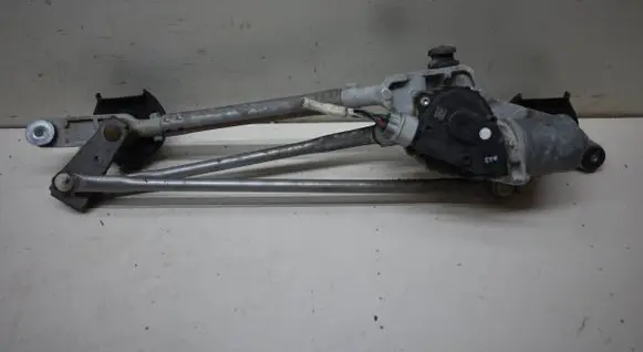 Subaru Outback (BS) Front wiper linkage and motor 86511AL02A