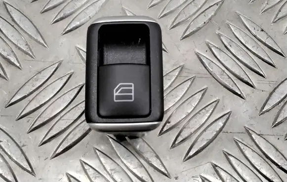 Mercedes-Benz E W212 Electric window control switch 2049058102